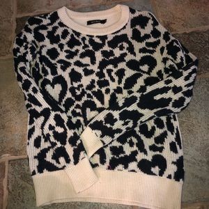 Trendy cheetah print sweater